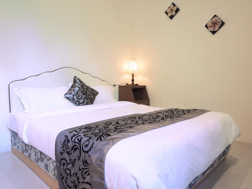 Siang Ti Ya Homestay Kenting Rum bild