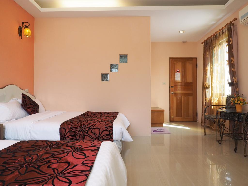 Siang Ti Ya Homestay Kenting Rum bild