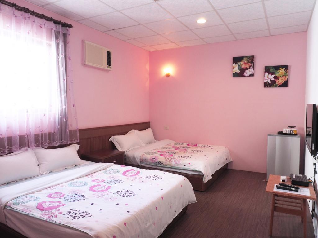 Siang Ti Ya Homestay Kenting Rum bild
